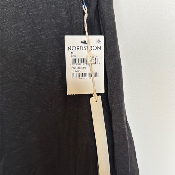 Caslon Black Fitted Long Sleeve Tee - Picture 3 of 3